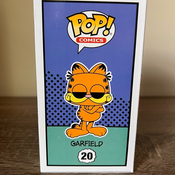 Funko Garfield Vinyl Figure - Orange - Picture 4 of 5